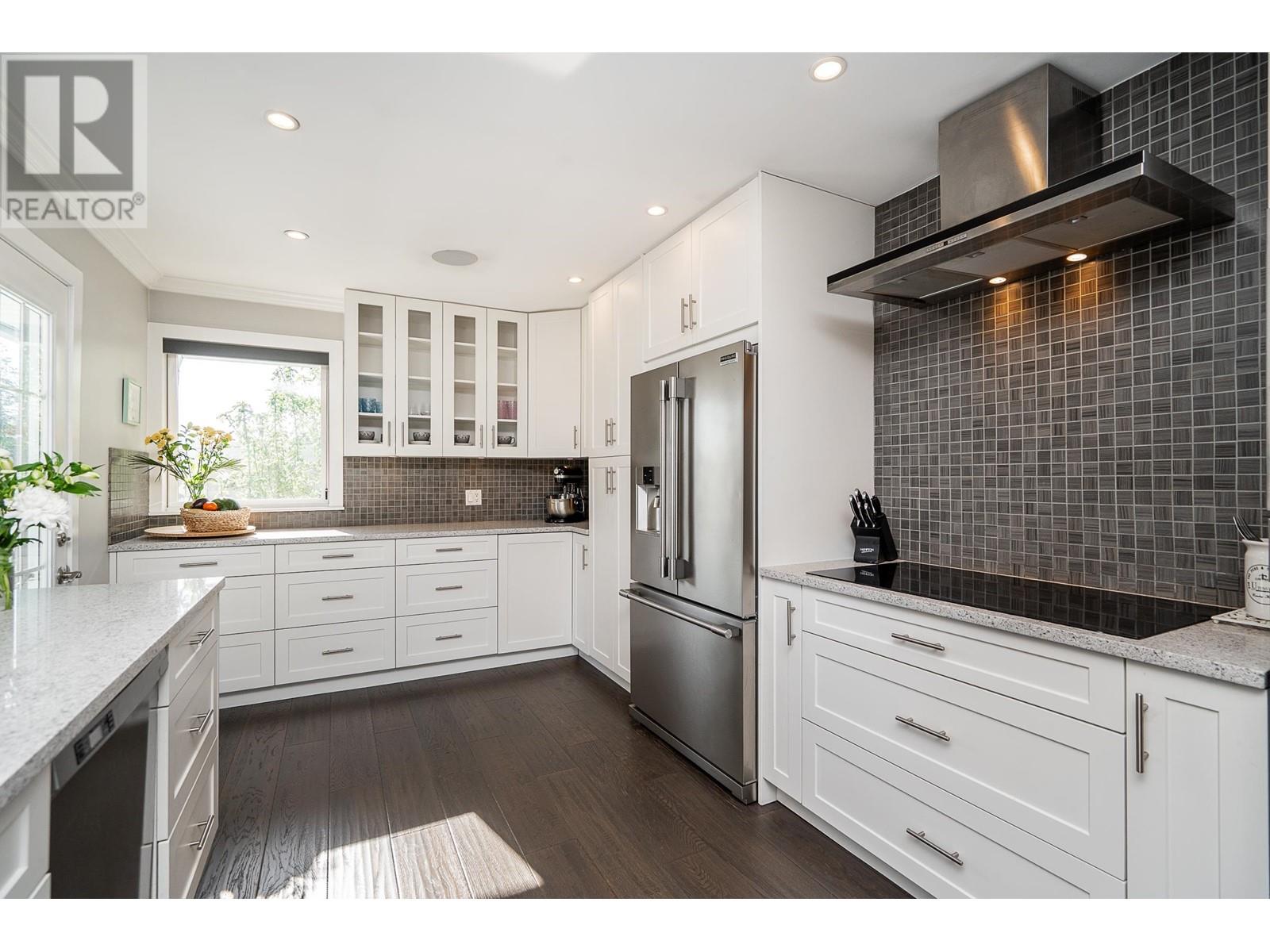 624 IOCO ROAD, Port Moody real estate listing R2998451