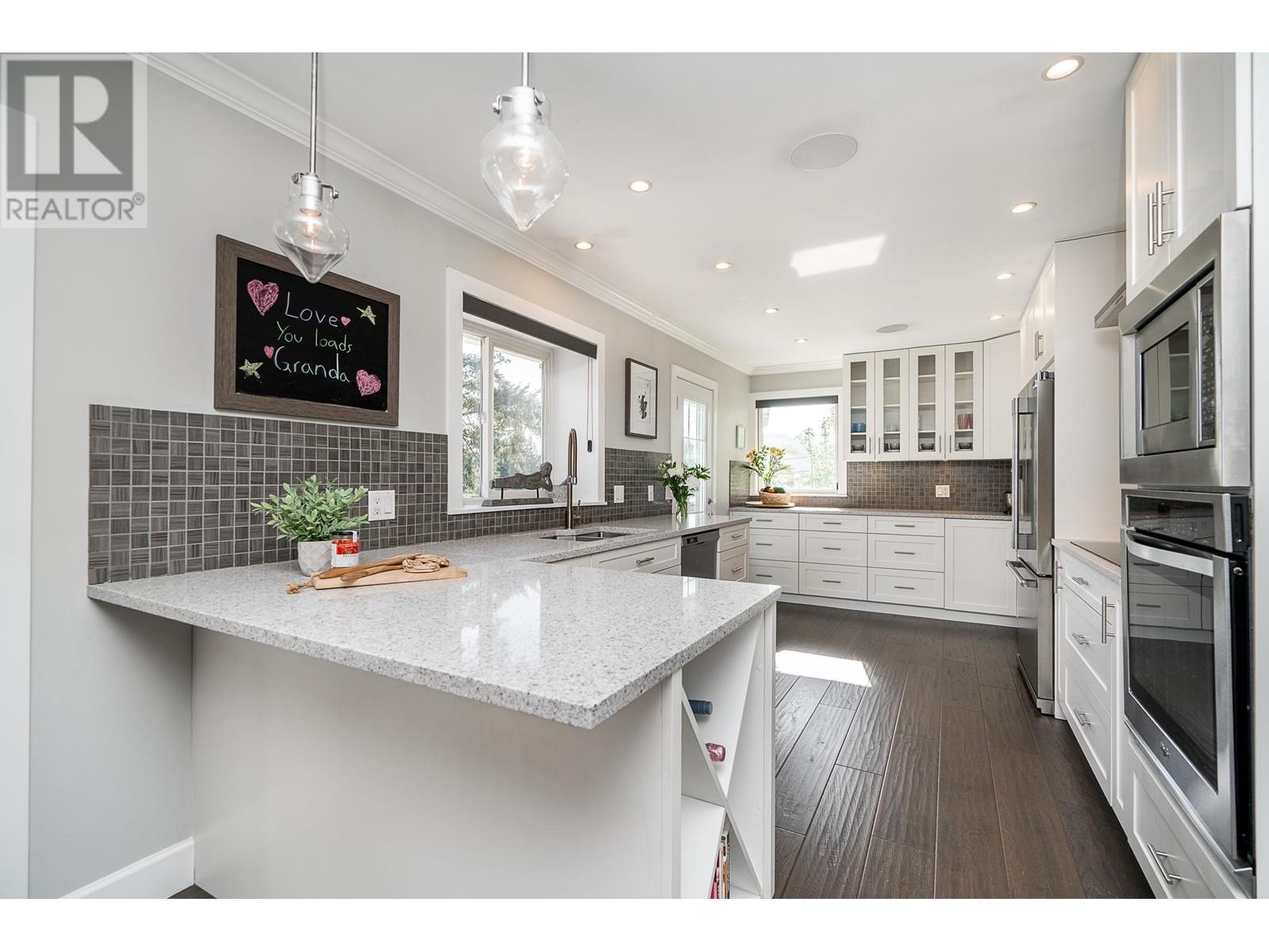 624 IOCO ROAD, Port Moody real estate listing R2998451