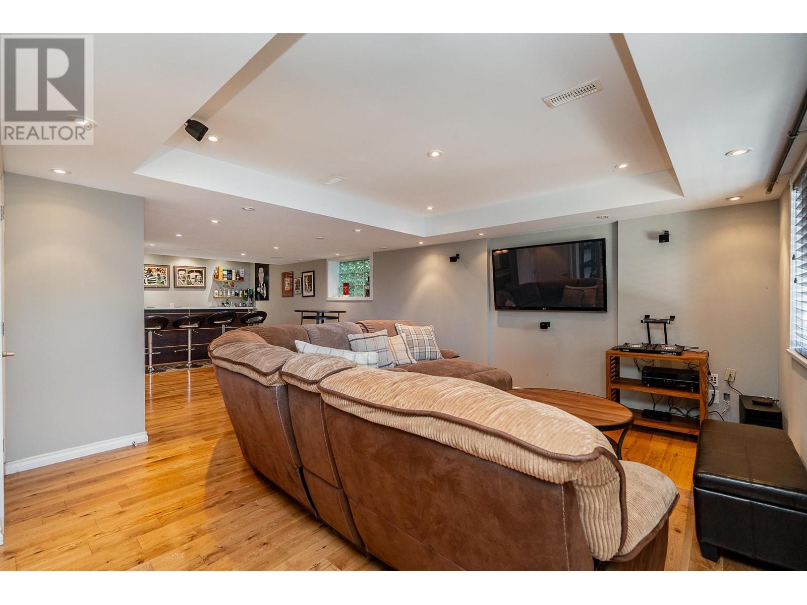 624 IOCO ROAD, Port Moody real estate listing R2998451
