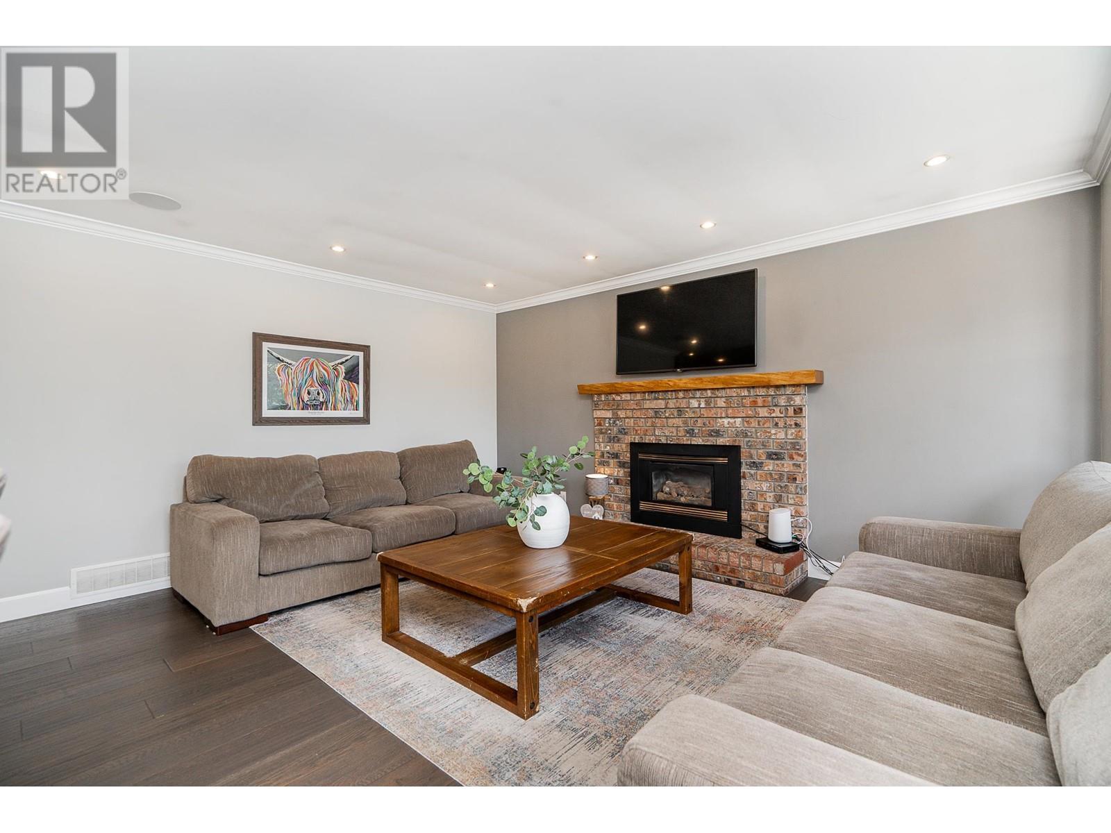 624 IOCO ROAD, Port Moody real estate listing R2998451