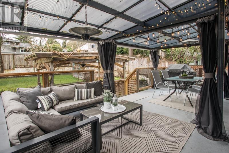 1671 MOUNTAIN HIGHWAY, North Vancouver real estate listing R2998464