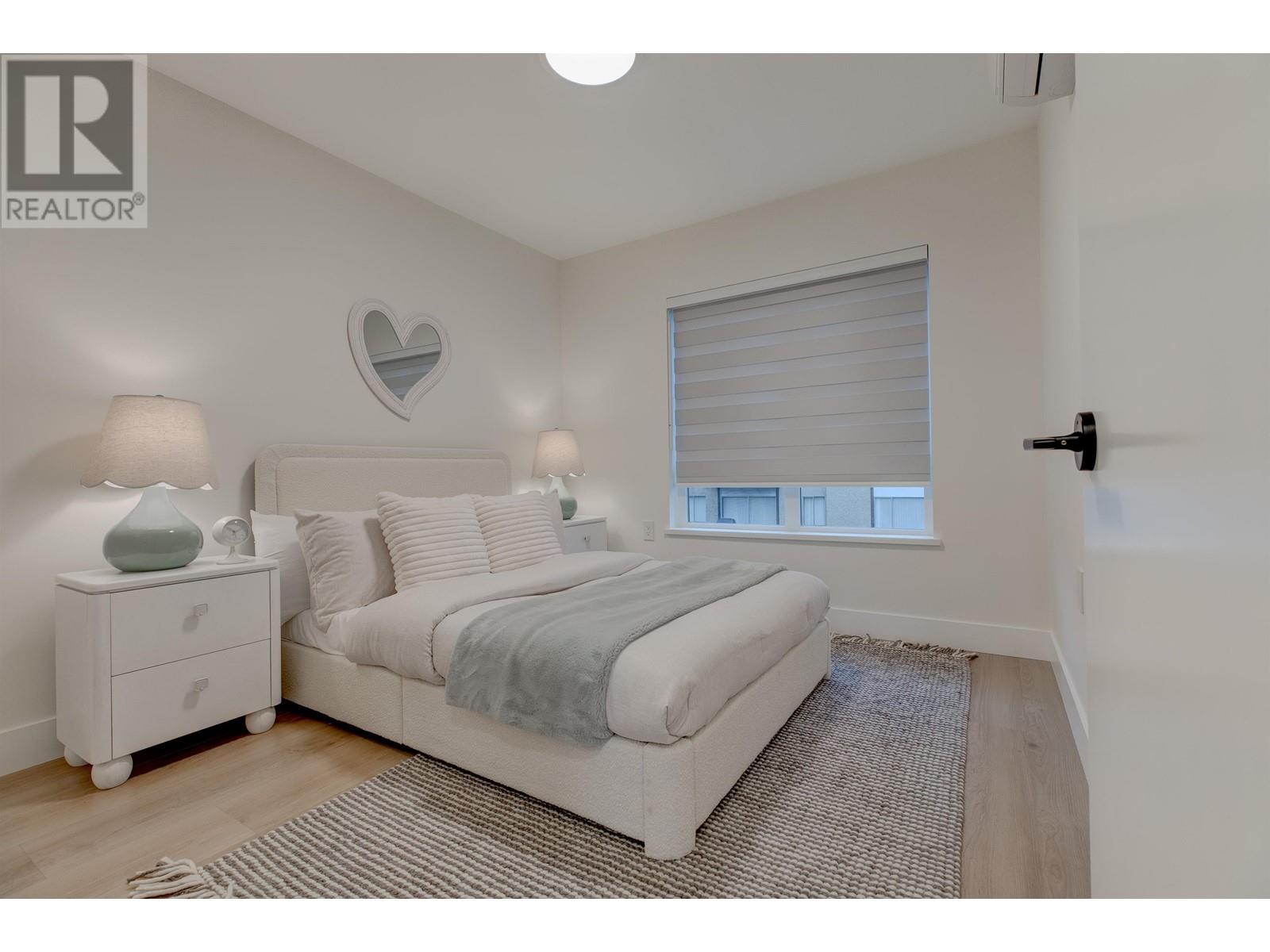 6 339 KEARY STREET, New Westminster