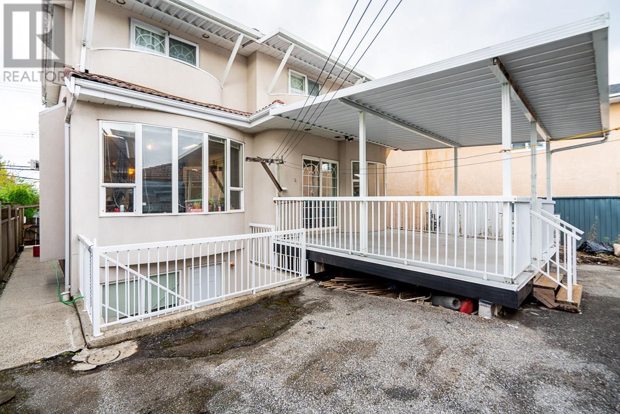 3288 SCHOOL AVENUE, Vancouver