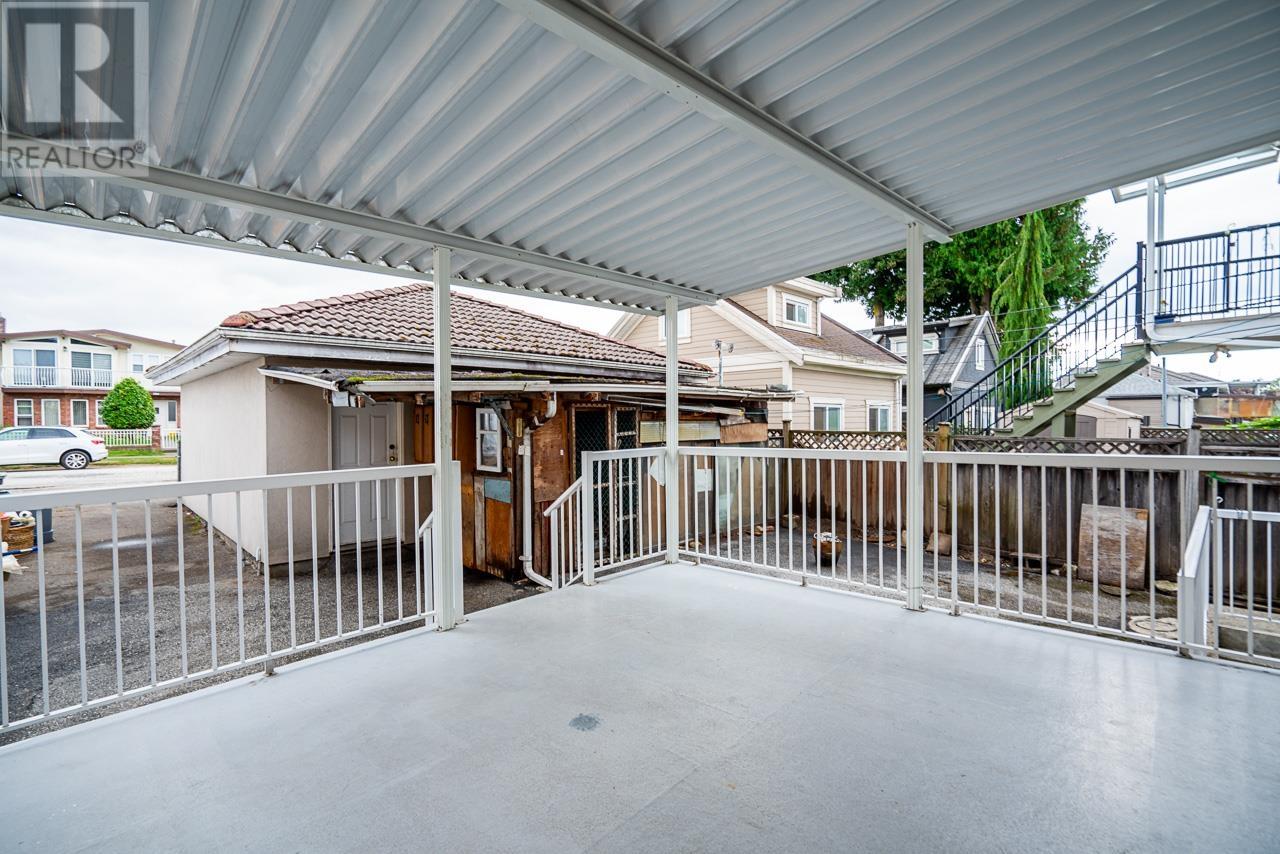 3288 SCHOOL AVENUE, Vancouver