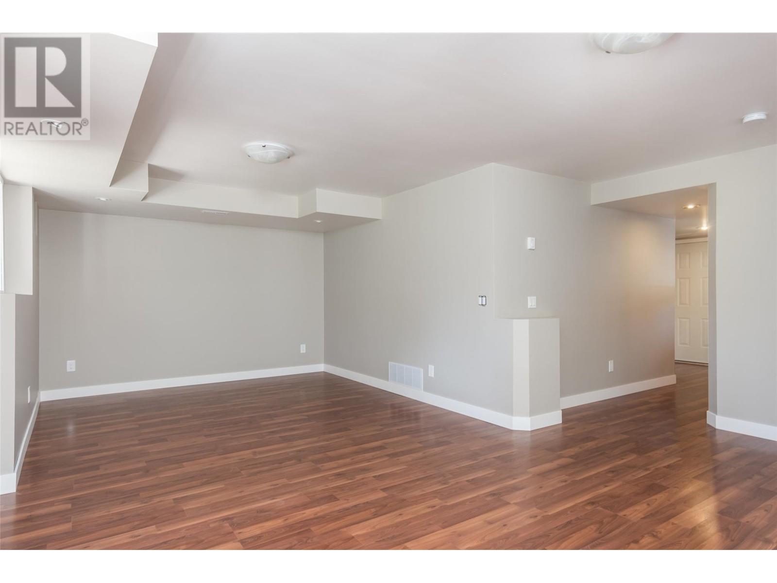  674 Muir Road, Kelowna