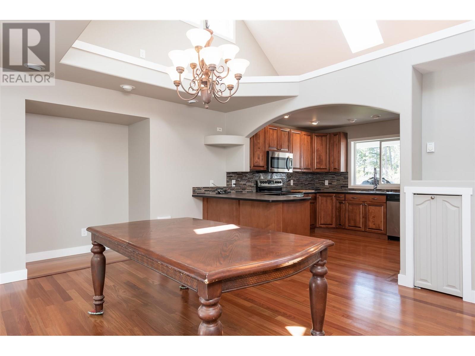  674 Muir Road, Kelowna