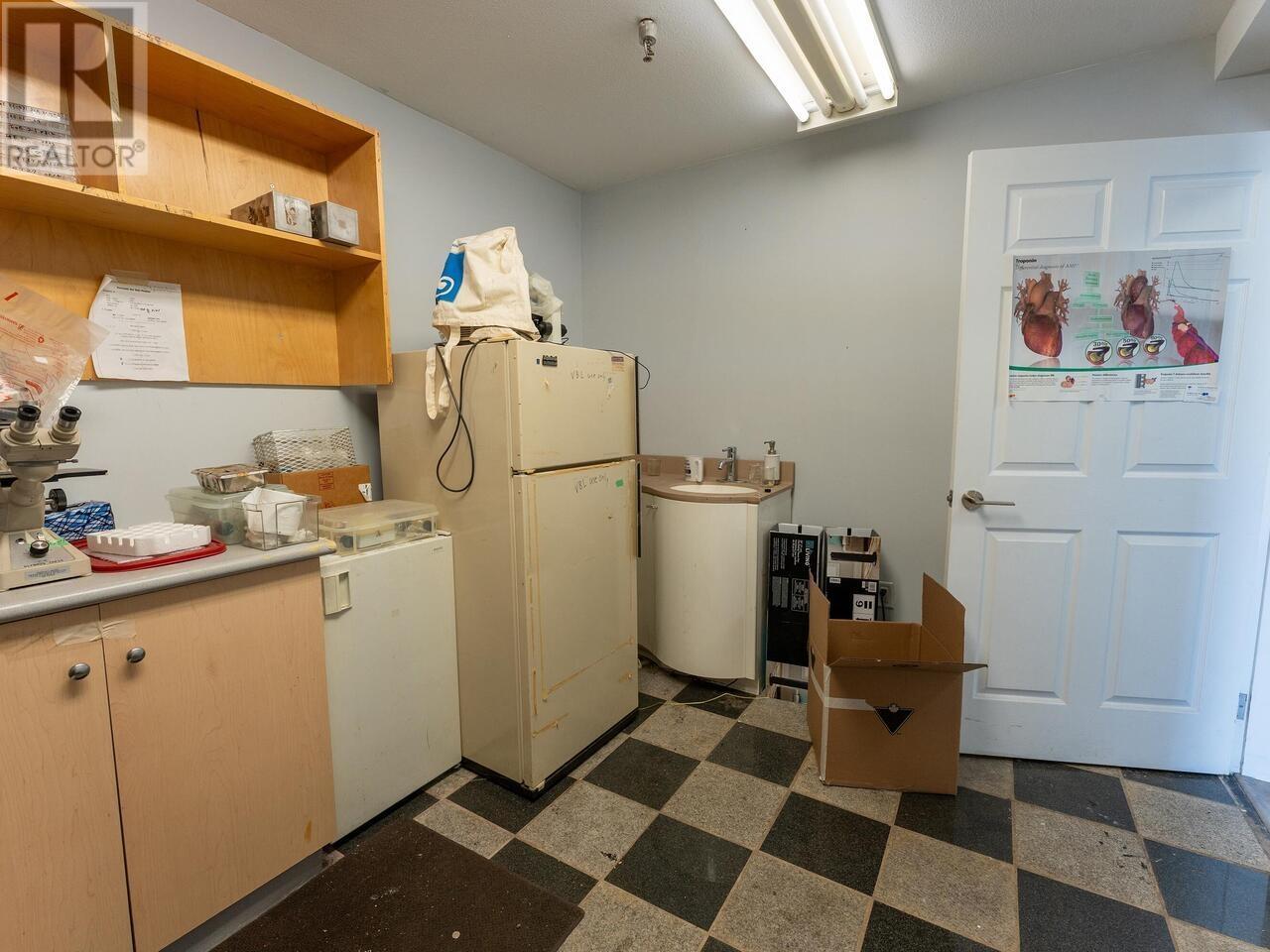 Photo 17 of 9121 Shaughnessy Street, Vancouver BC