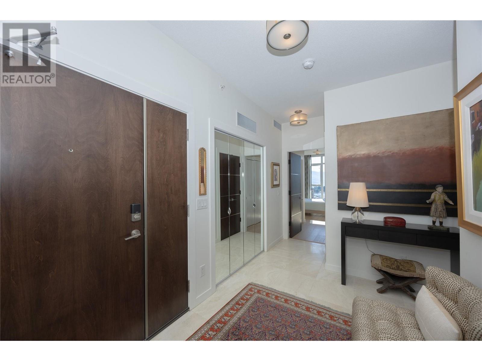 2604 1075 Sunset Drive, Kelowna