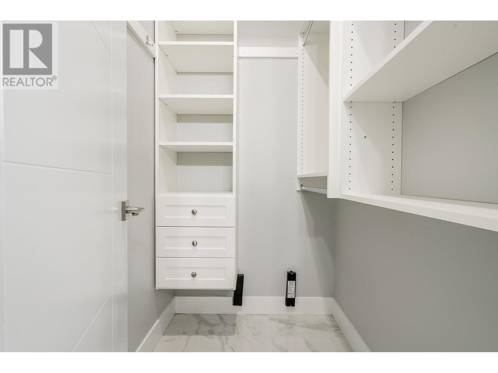 1837 COQUITLAM AVENUE, Port Coquitlam real estate listing R2998505