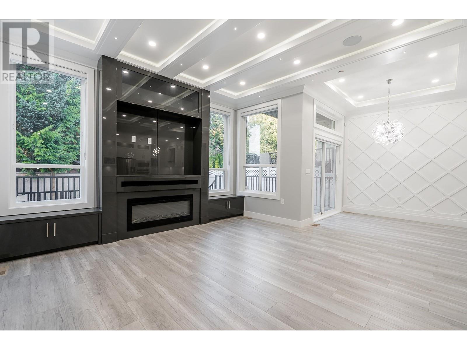 1837 COQUITLAM AVENUE, Port Coquitlam real estate listing R2998505