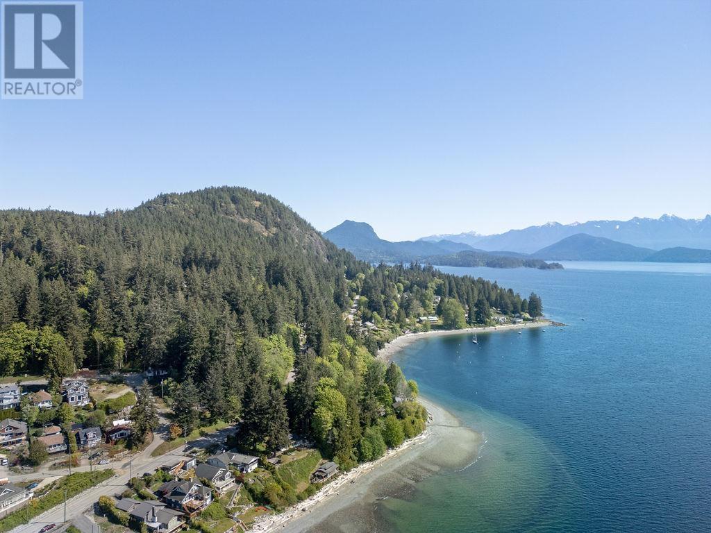 775 MARINE DRIVE, Gibsons