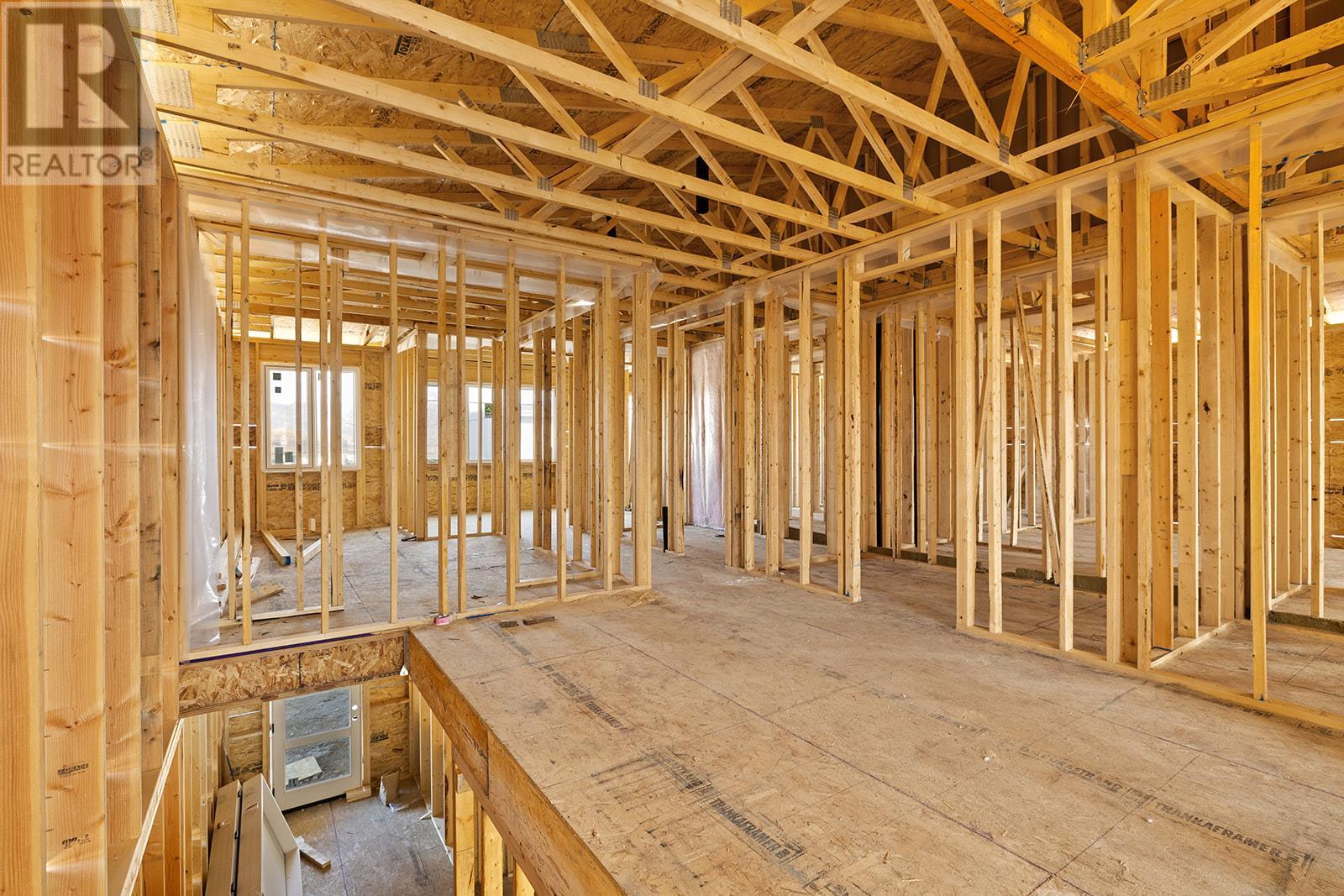  1711 Treffry Place, Summerland