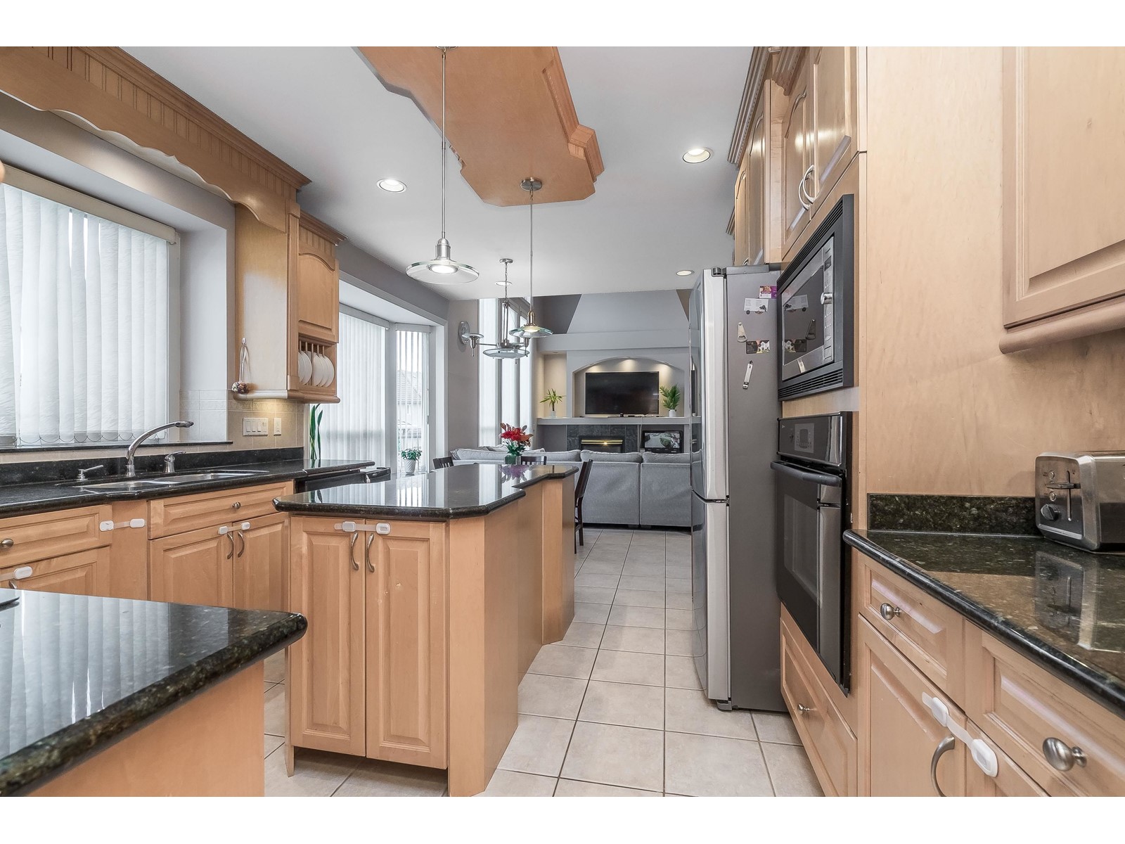 Photo 14 of 8373 146 A Street, Surrey BC