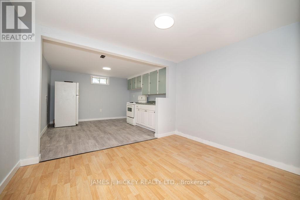 Photo 23 of 140 Cecelia Street, Pembroke ON