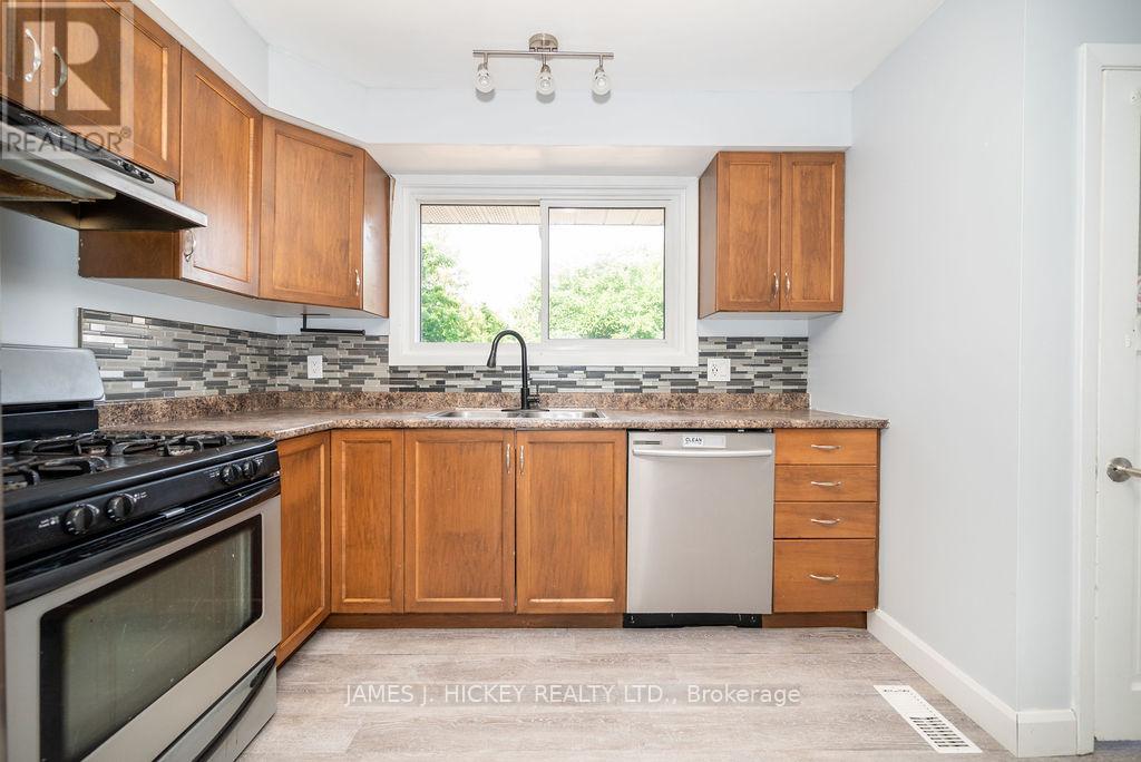 Photo 19 of 140 Cecelia Street, Pembroke ON