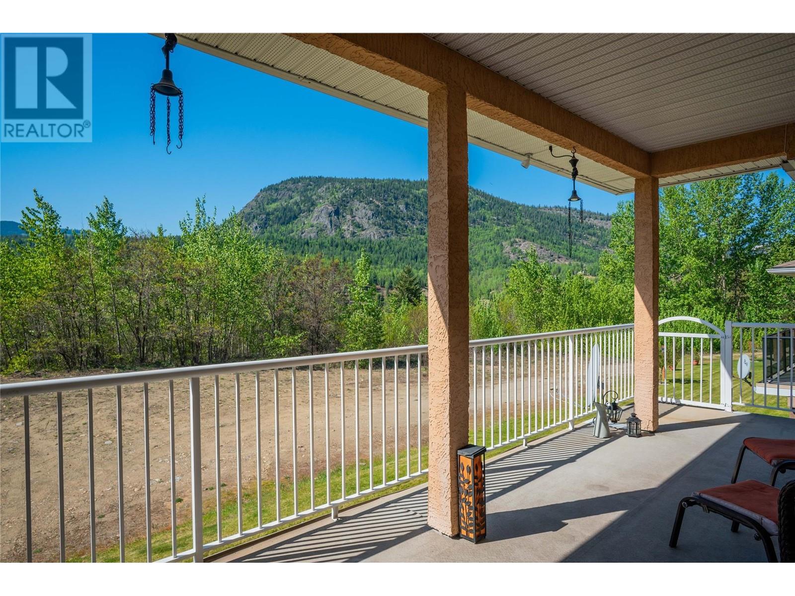 7350 Crema Drive, Trail