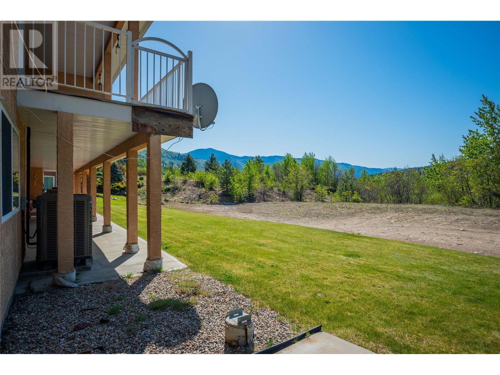 7350 Crema Drive, Trail