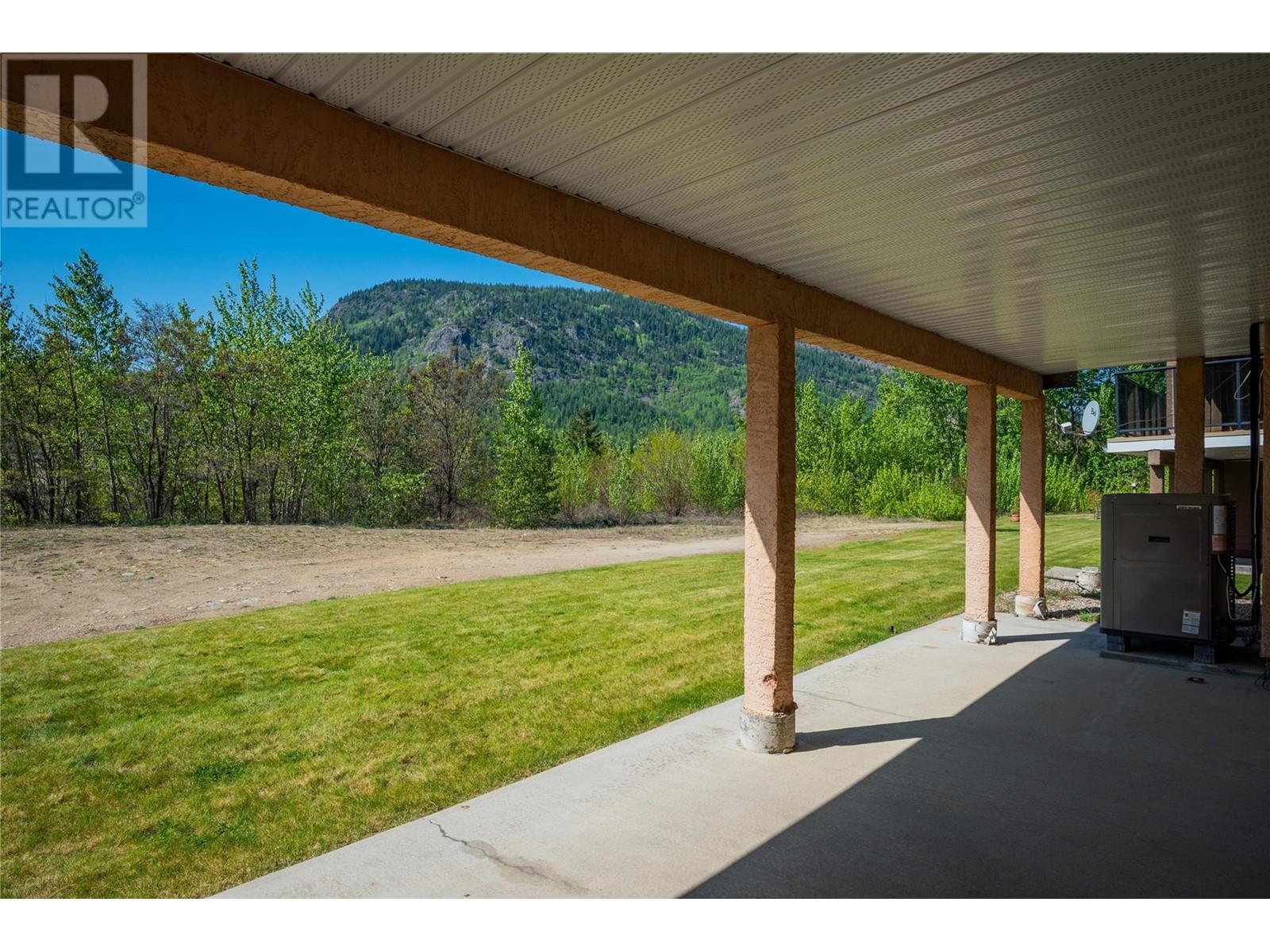 7350 Crema Drive, Trail