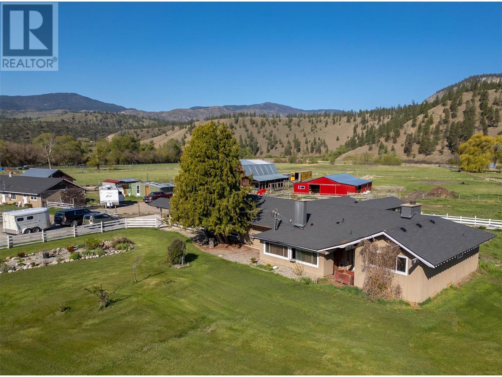 8134 River Road, Oliver