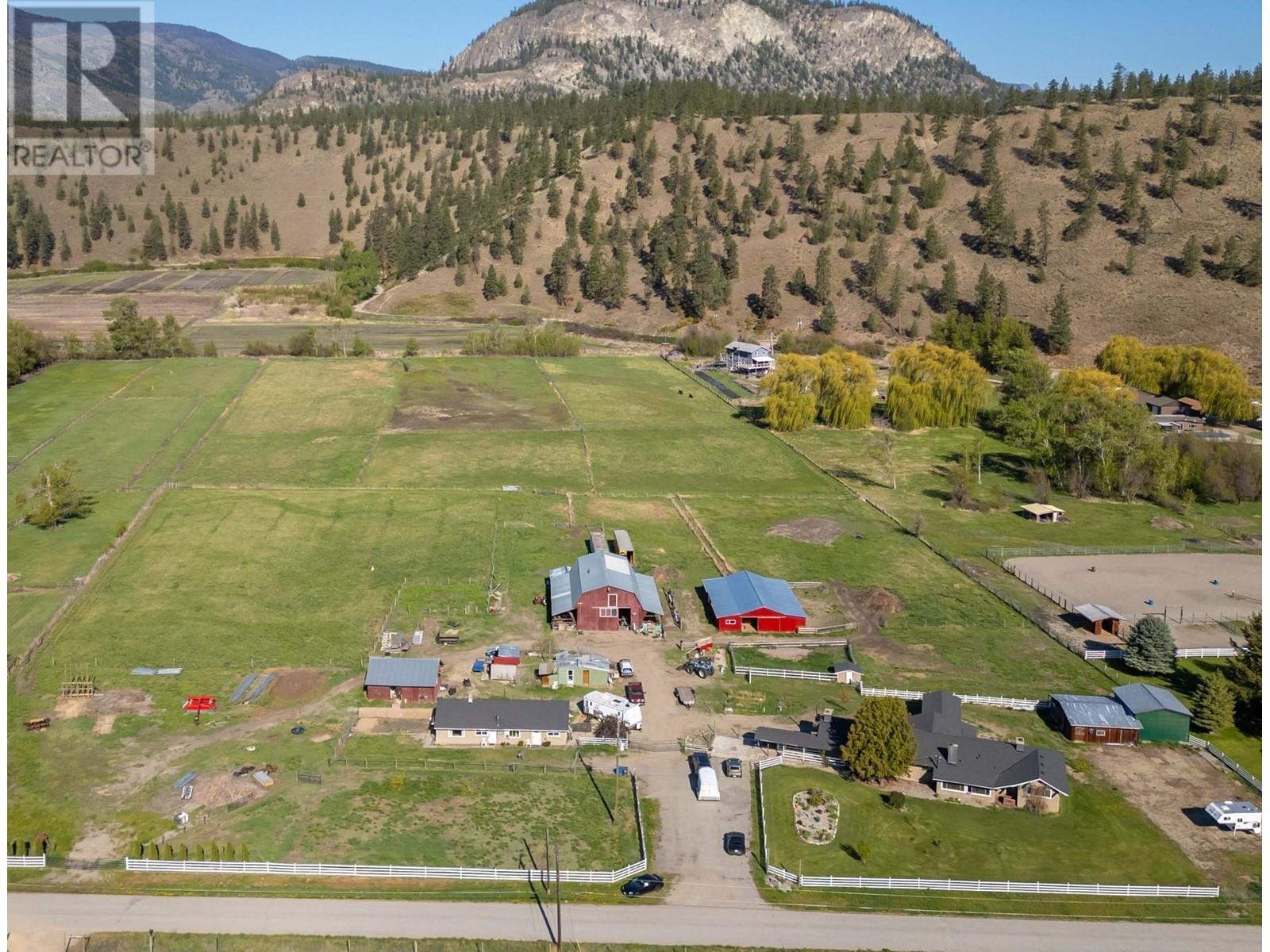  8134 River Road, Oliver