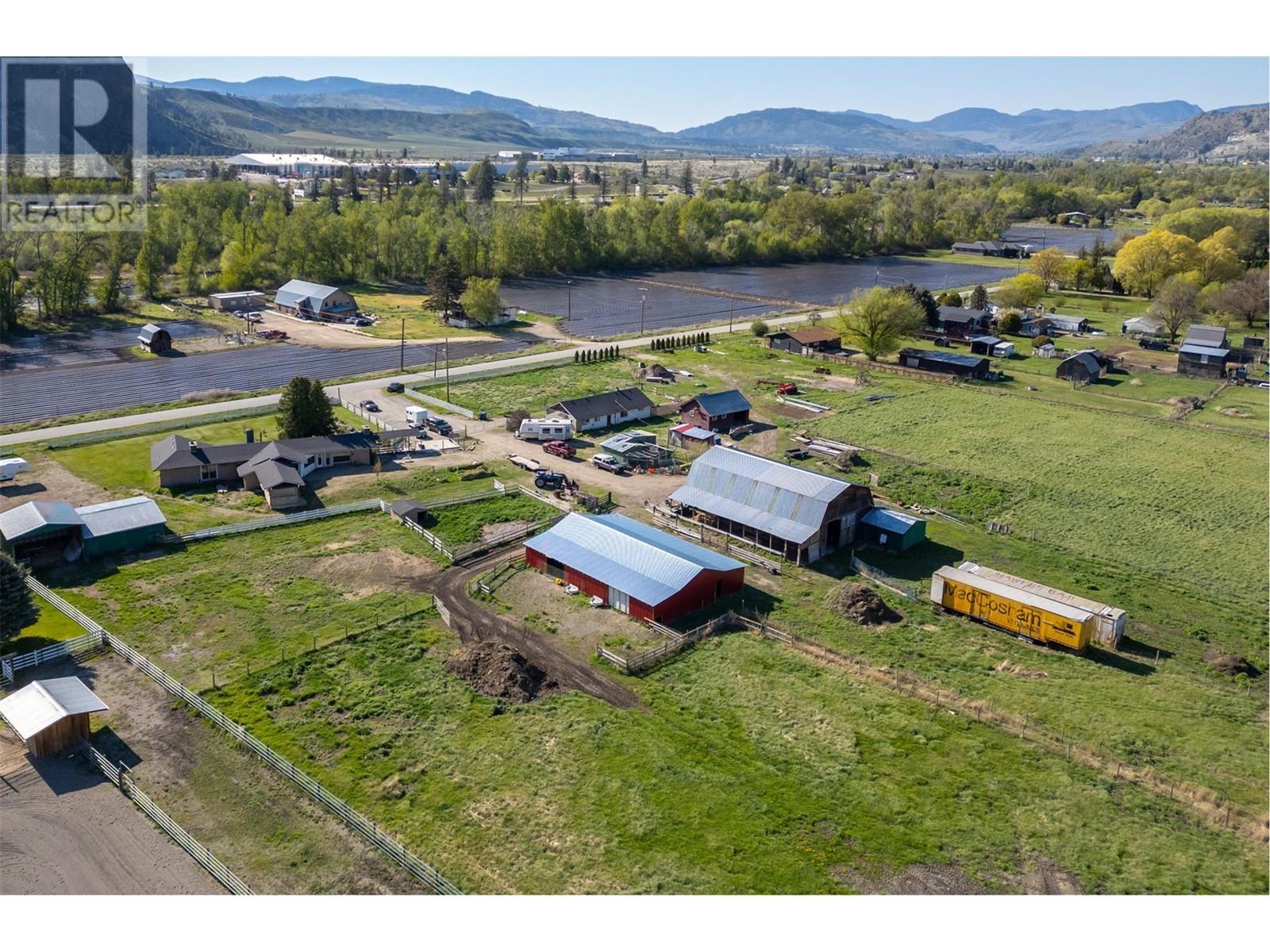  8134 River Road, Oliver