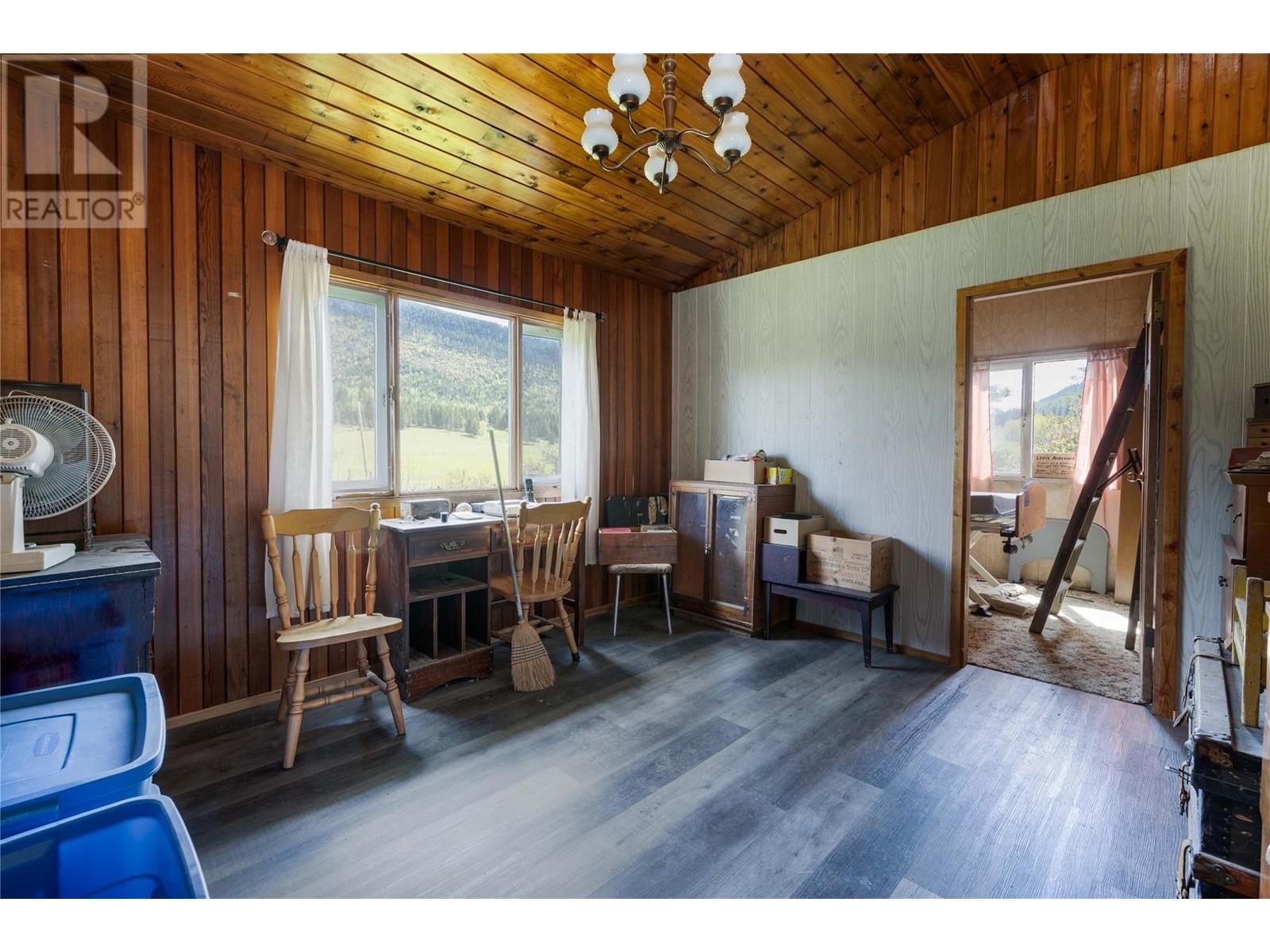  102 Gibson Road, Lumby