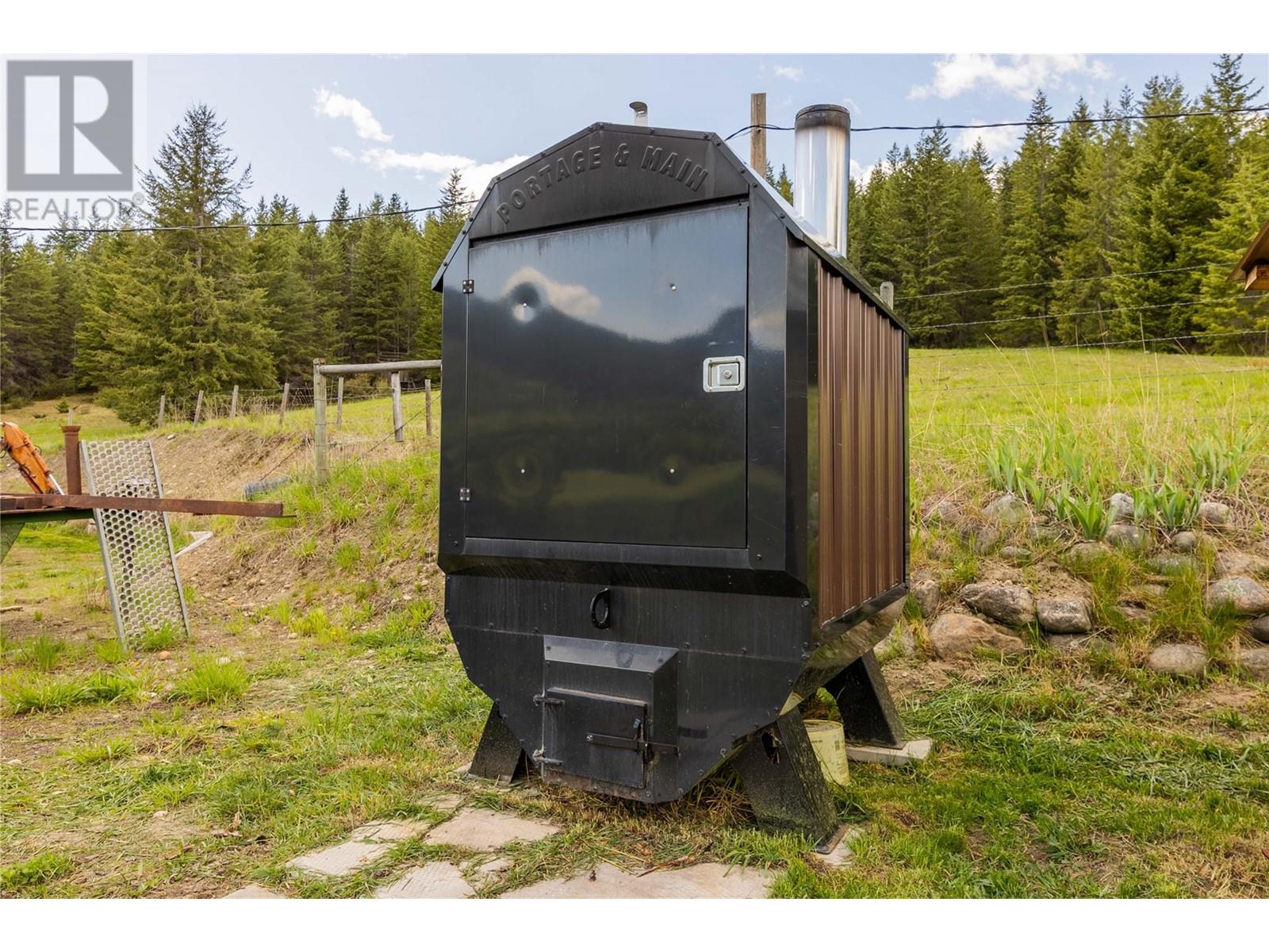  102 Gibson Road, Lumby
