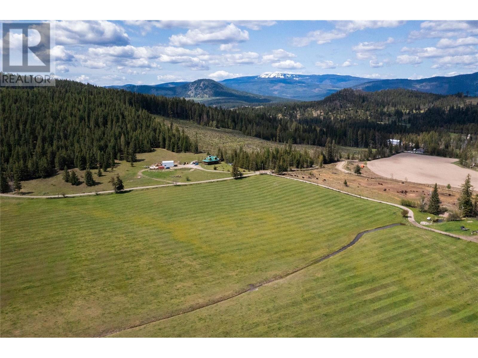 102 Gibson Road, Lumby