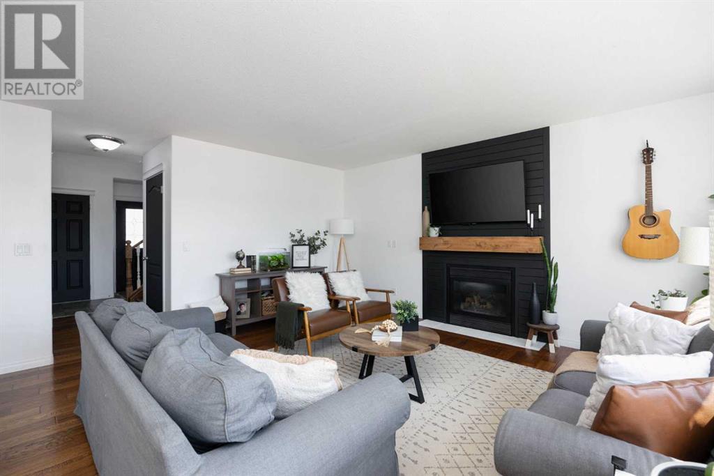 327 Warren Road, Fort McMurray