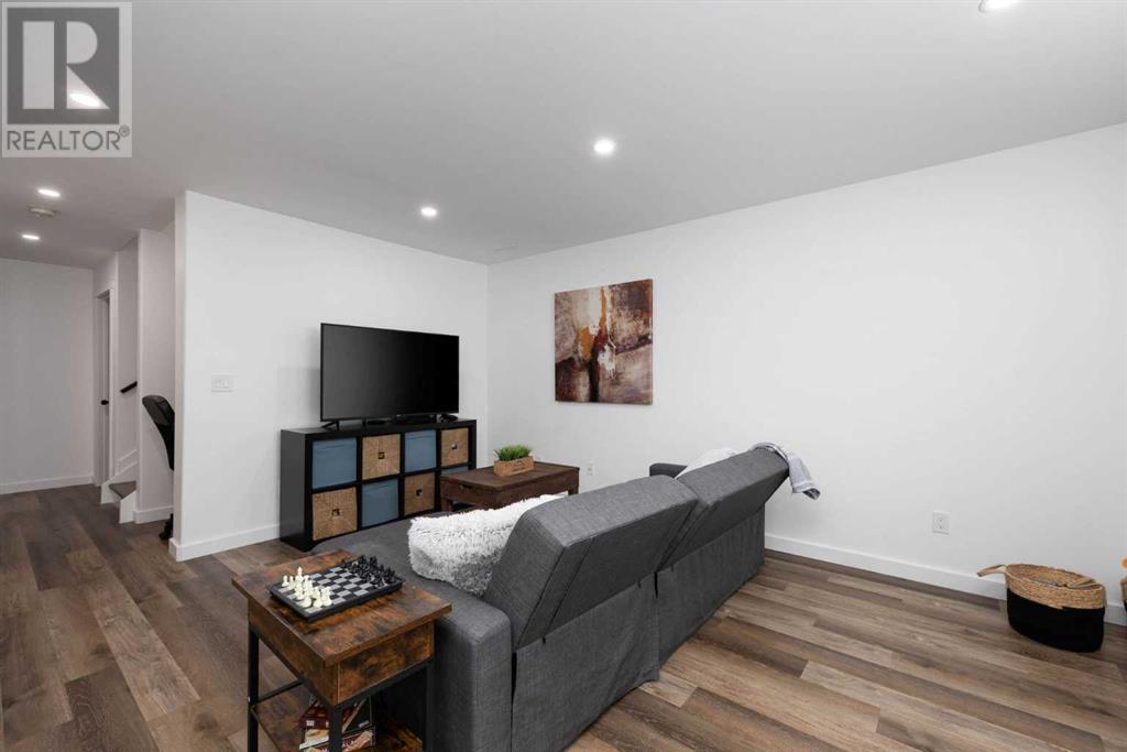 327 Warren Road, Fort McMurray
