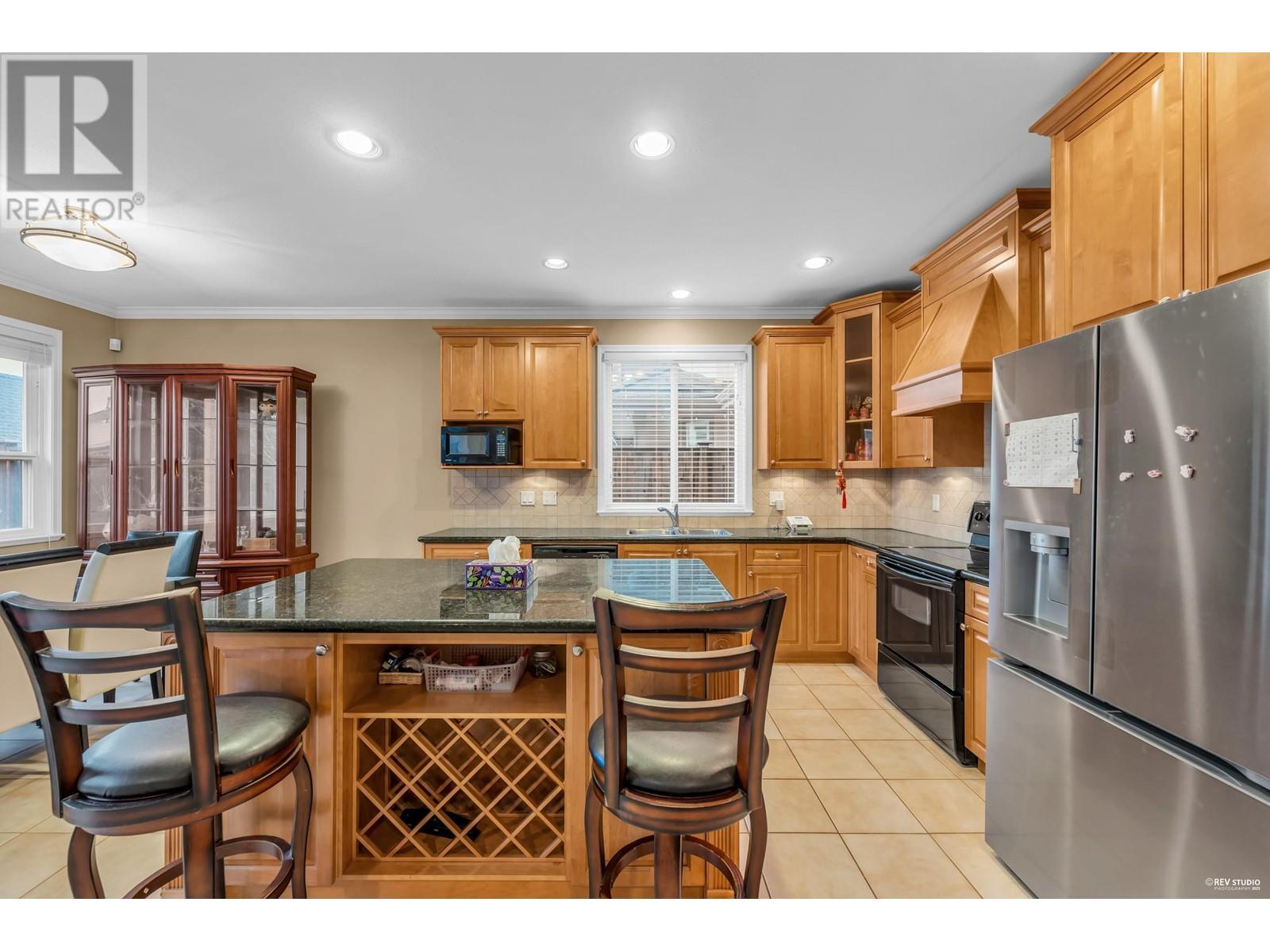 3673 LOCKHART Road, Richmond