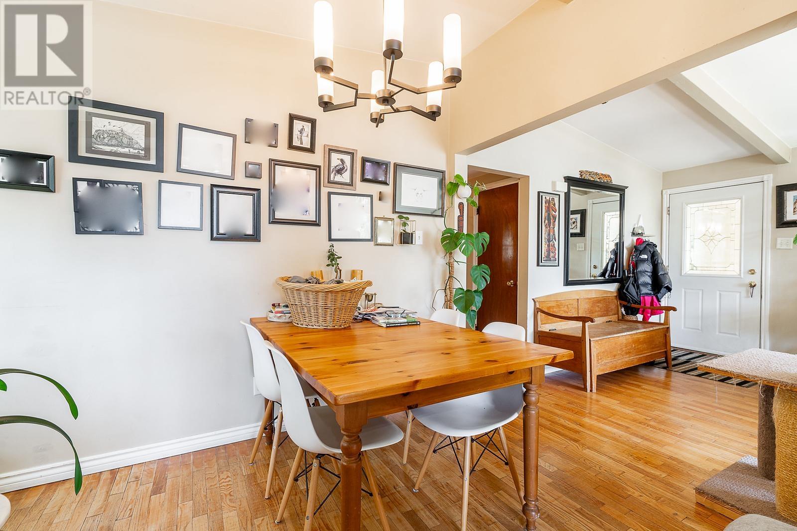 642 LOWER CRESCENT, Squamish real estate listing R2998423