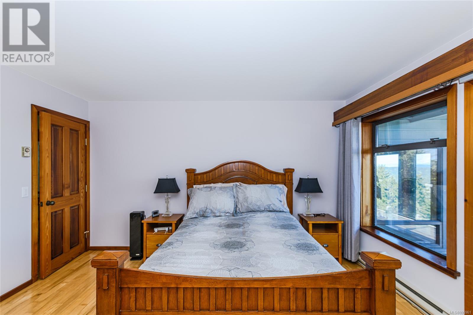 234 Wilkie Way, Salt Spring