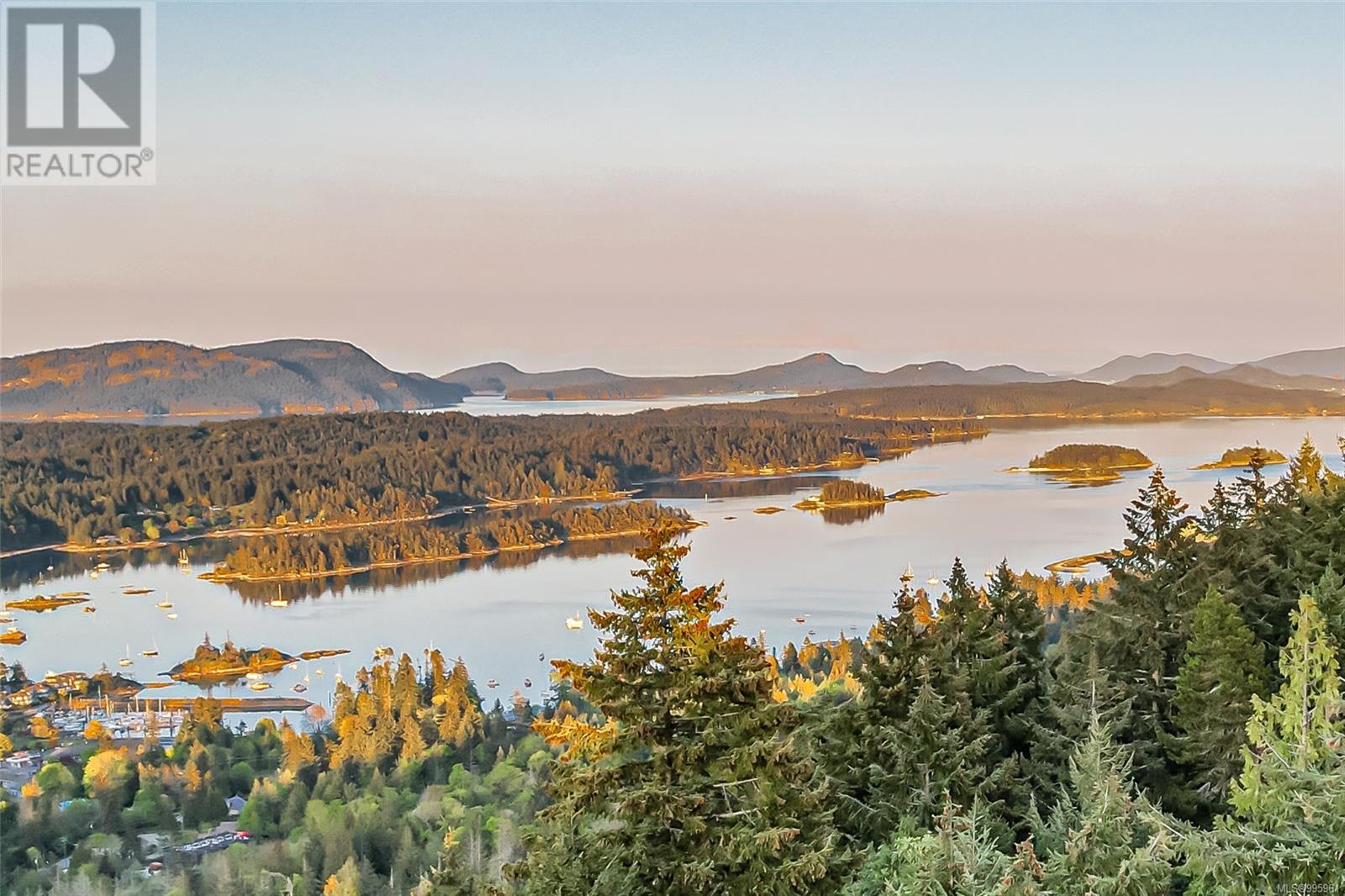 234 Wilkie Way, Salt Spring