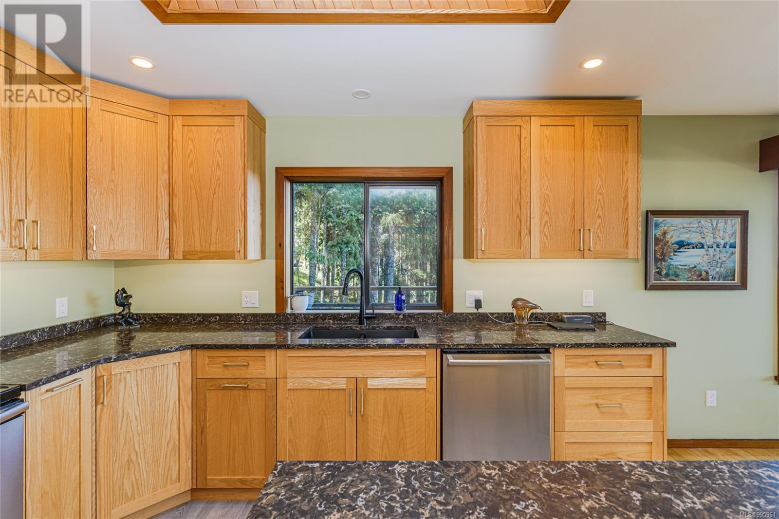 234 Wilkie Way, Salt Spring