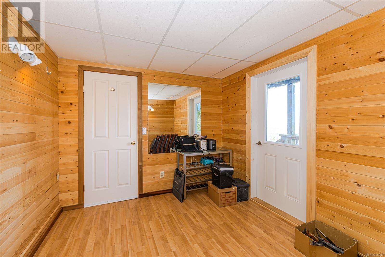 234 Wilkie Way, Salt Spring
