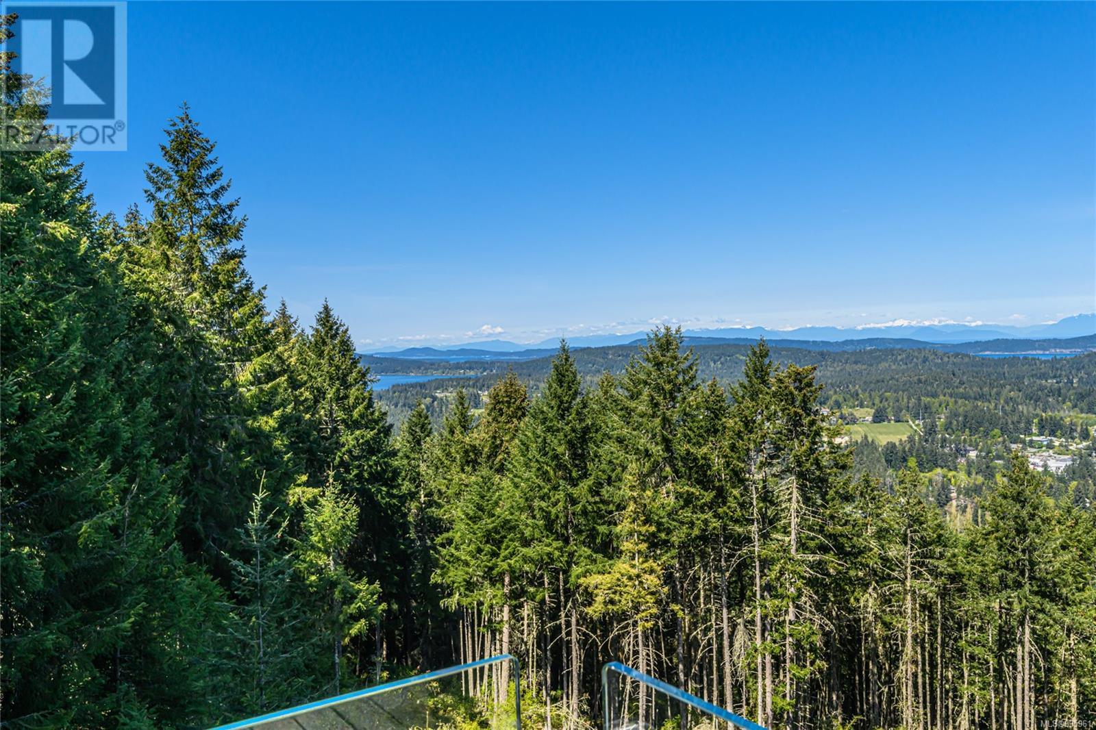 234 Wilkie Way, Salt Spring