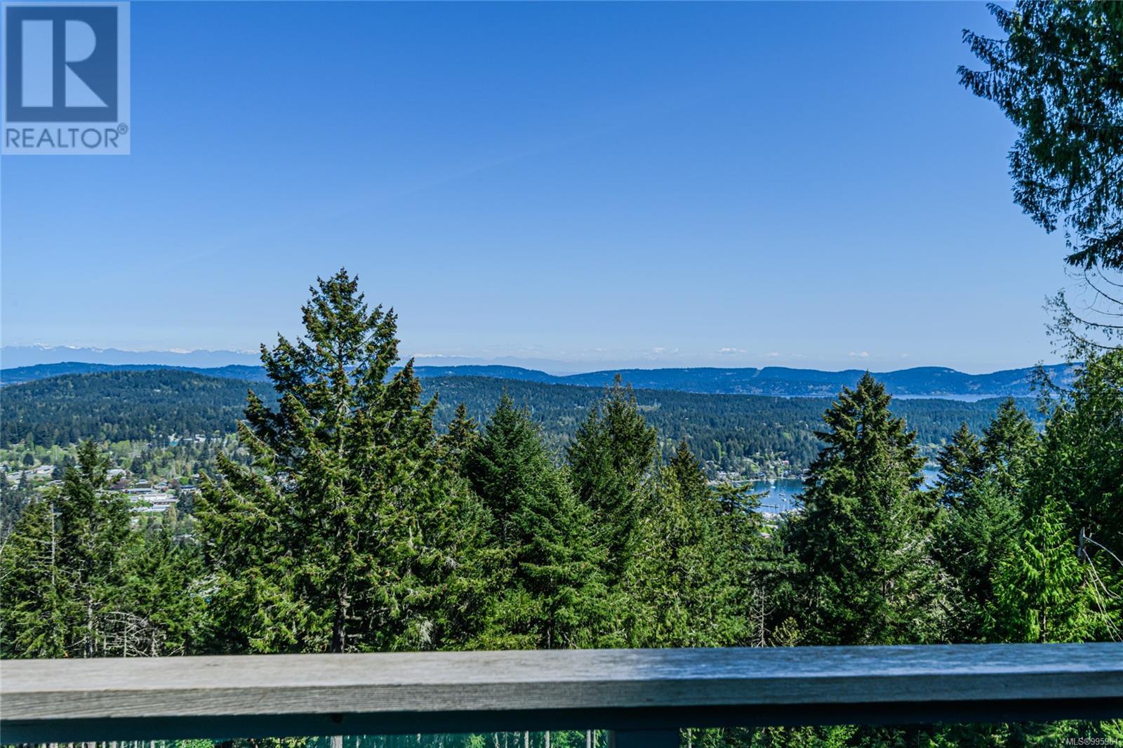 234 Wilkie Way, Salt Spring