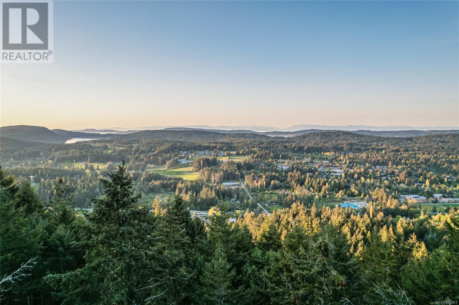 234 Wilkie Way, Salt Spring