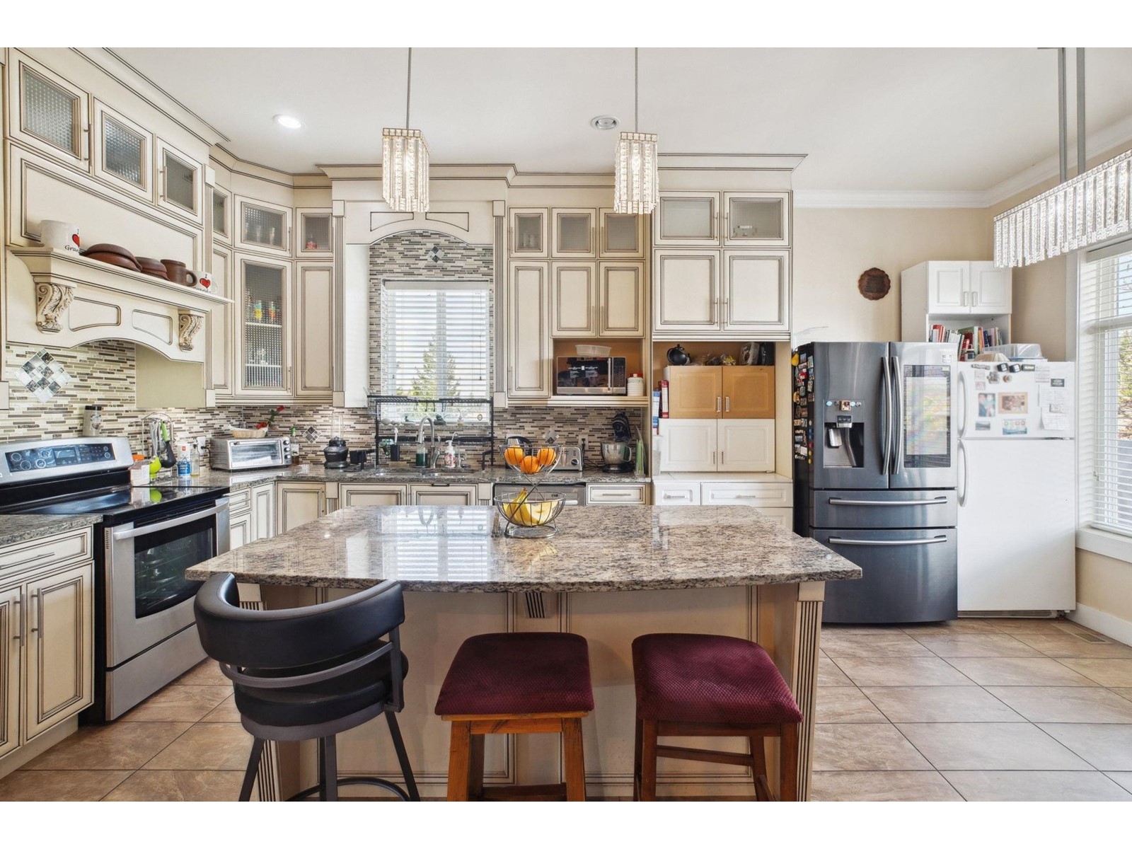 Photo 12 of 32577 Mitchell Avenue, Mission BC