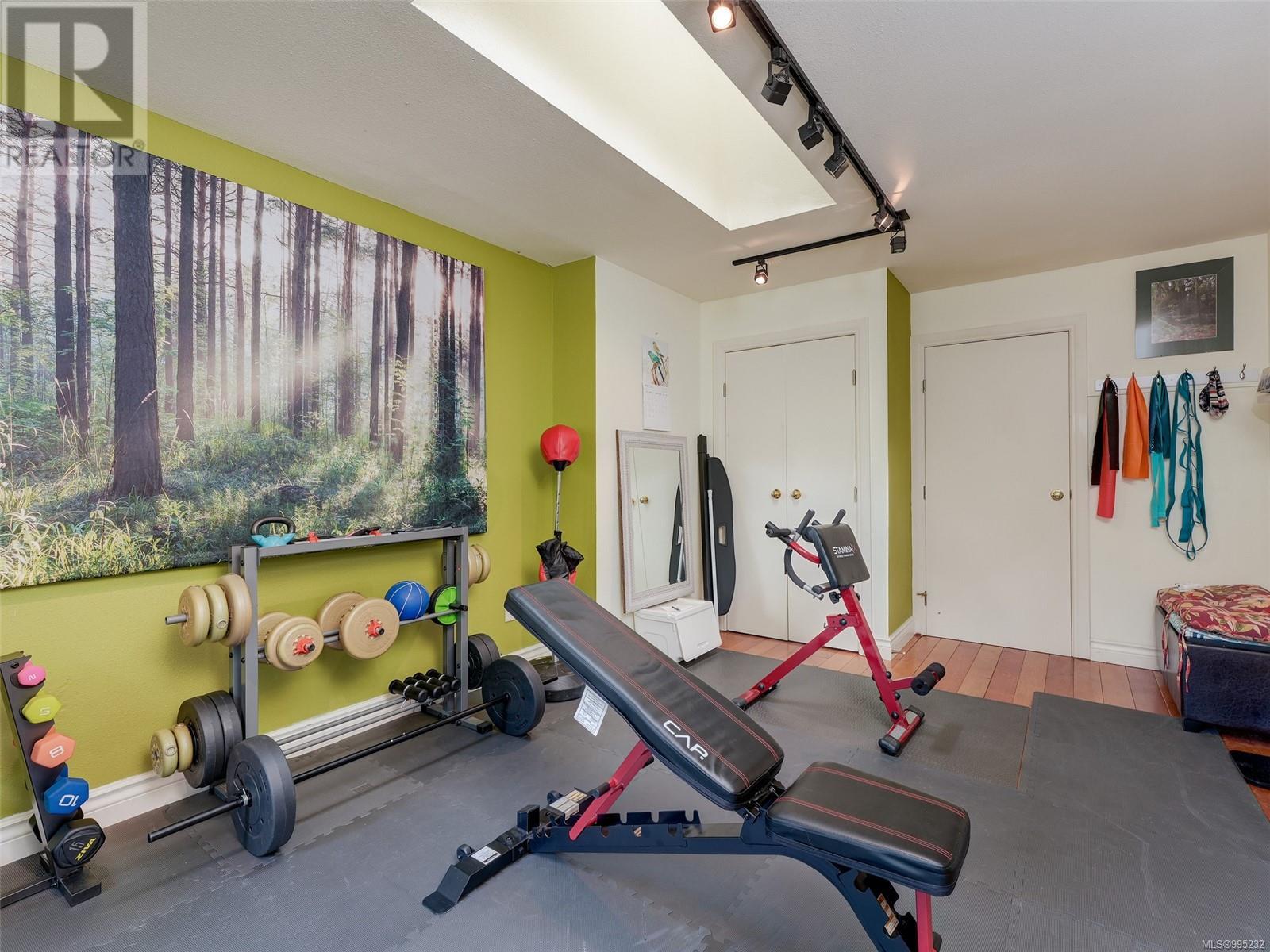956 Cherry Point Rd, Cowichan Bay