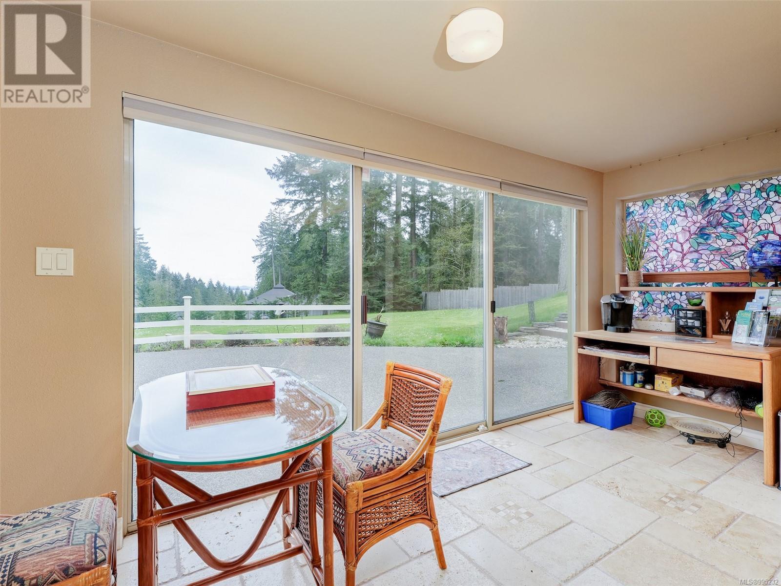 956 Cherry Point Rd, Cowichan Bay