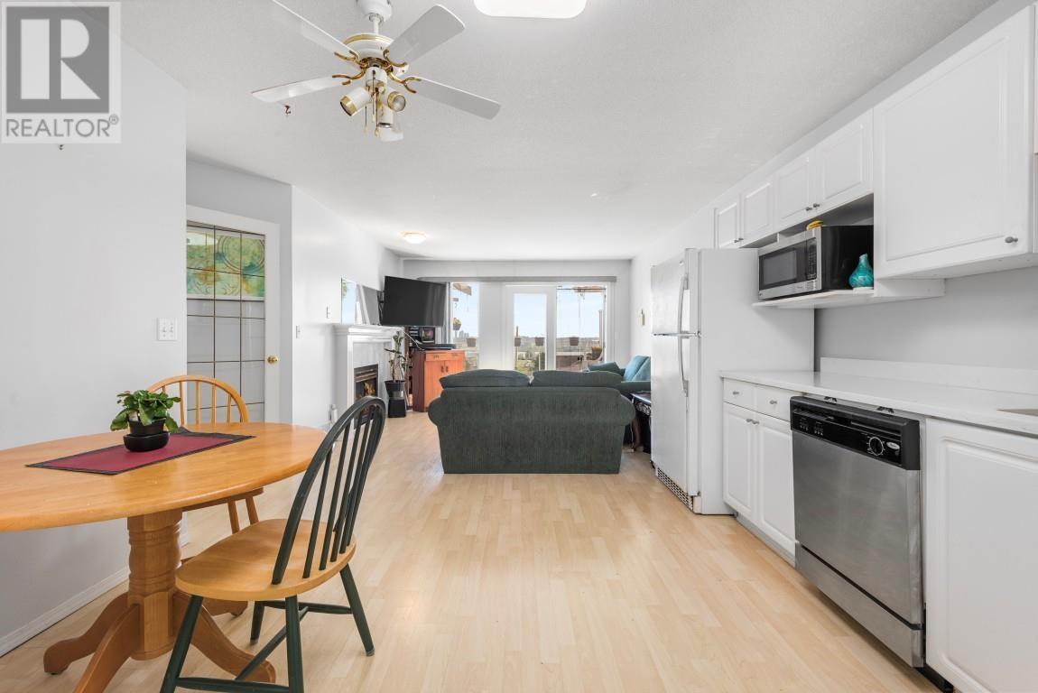 1038 WALLS AVENUE, Coquitlam