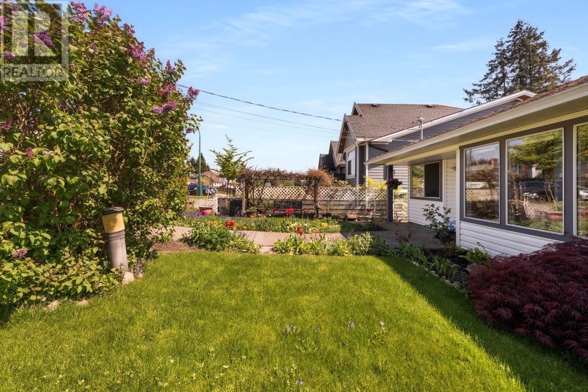 1038 WALLS AVENUE, Coquitlam