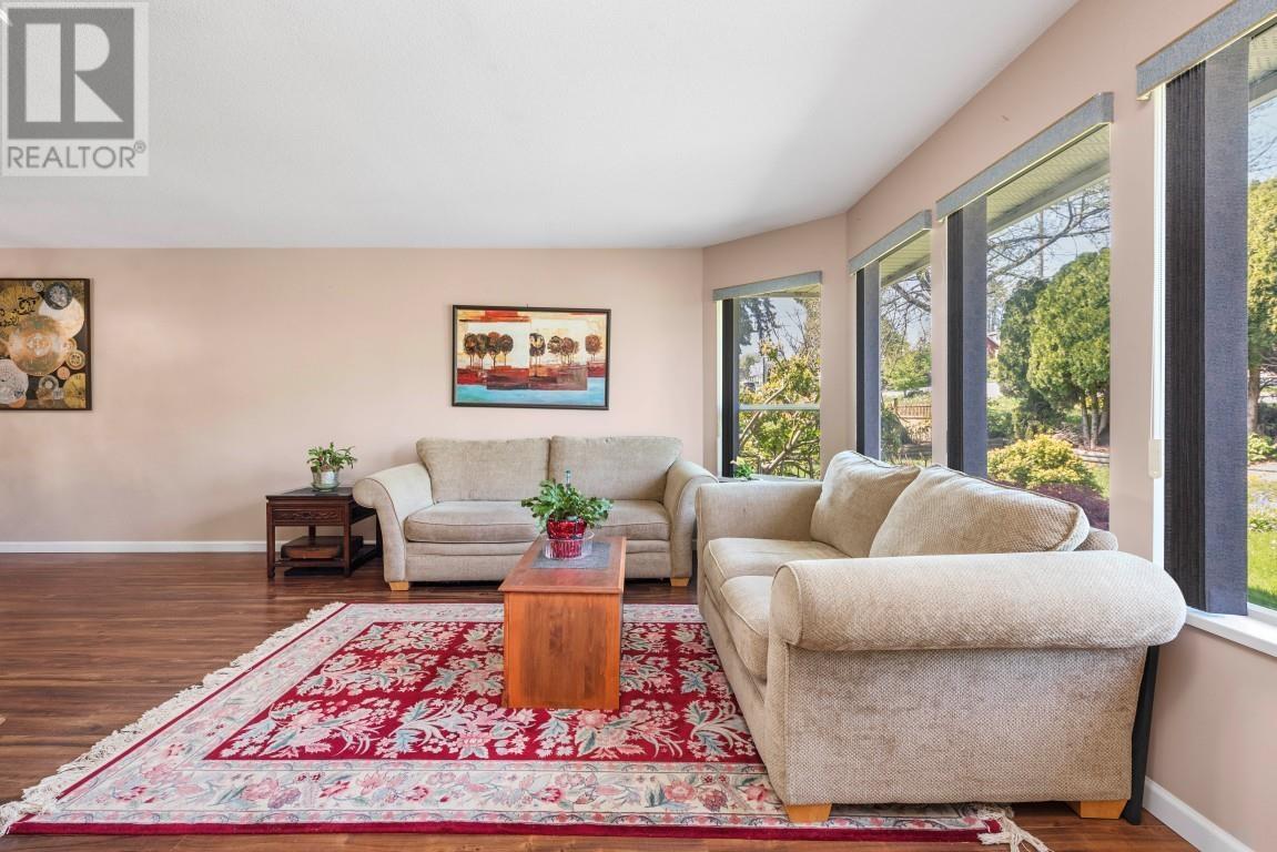 1038 WALLS AVENUE, Coquitlam