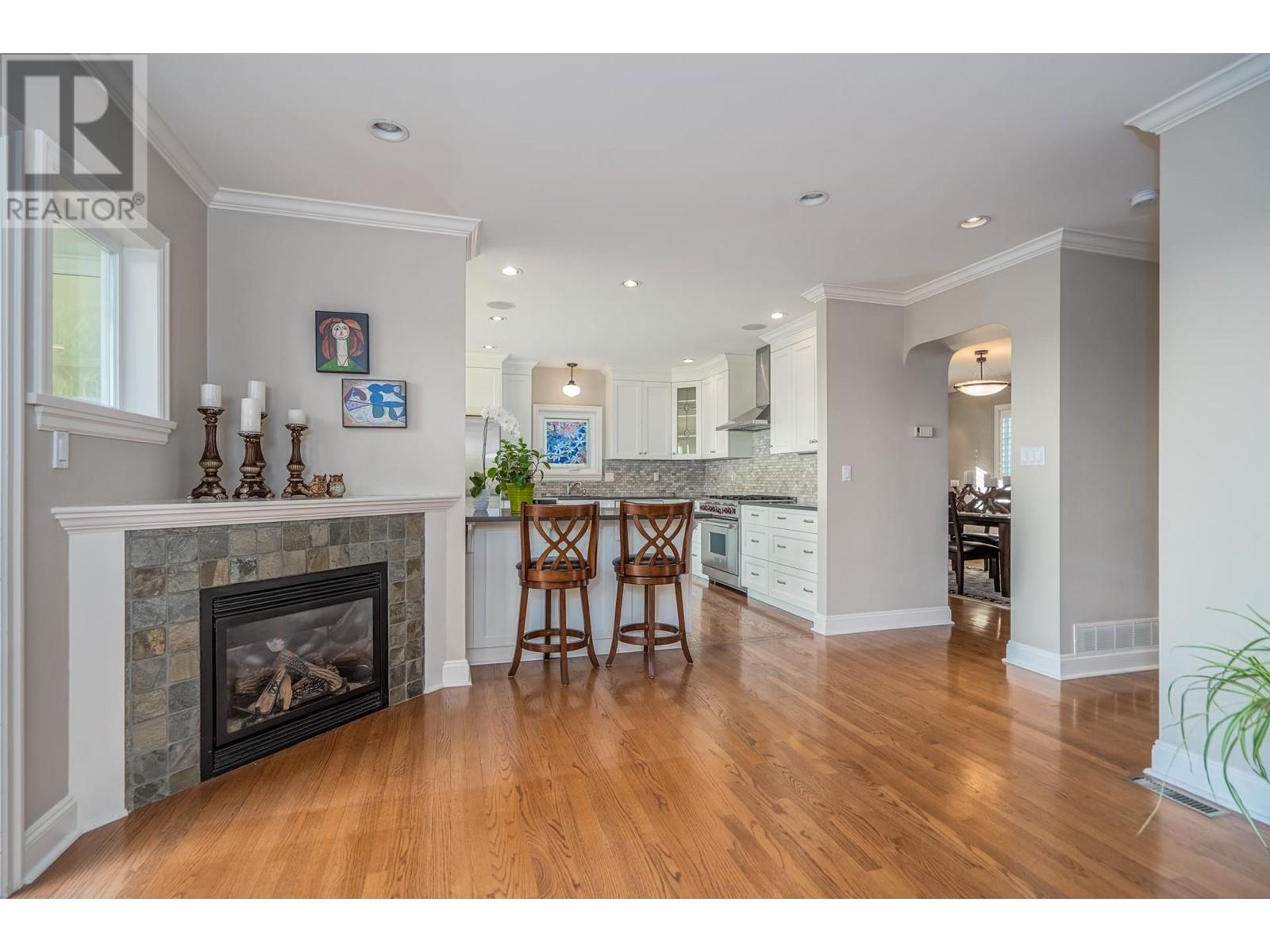 1460 NELSON AVENUE, West Vancouver