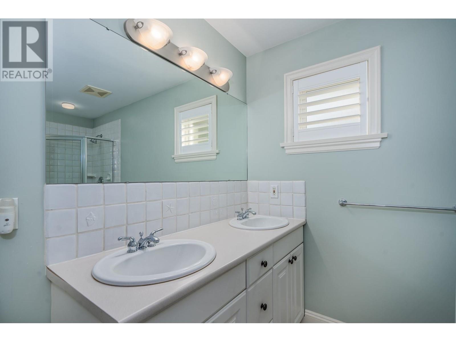 1460 NELSON AVENUE, West Vancouver