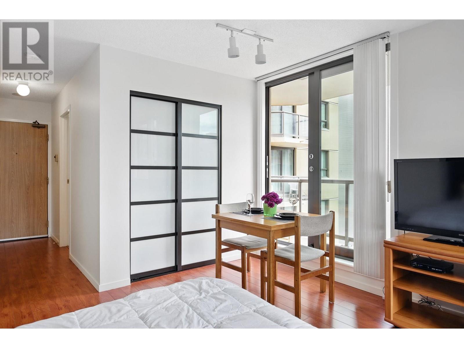 508 789 DRAKE STREET, Vancouver real estate listing R2998082