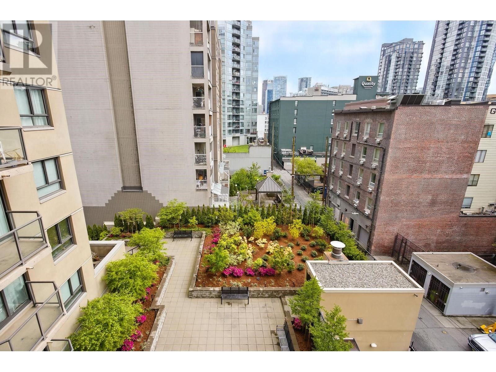 508 789 DRAKE STREET, Vancouver real estate listing R2998082