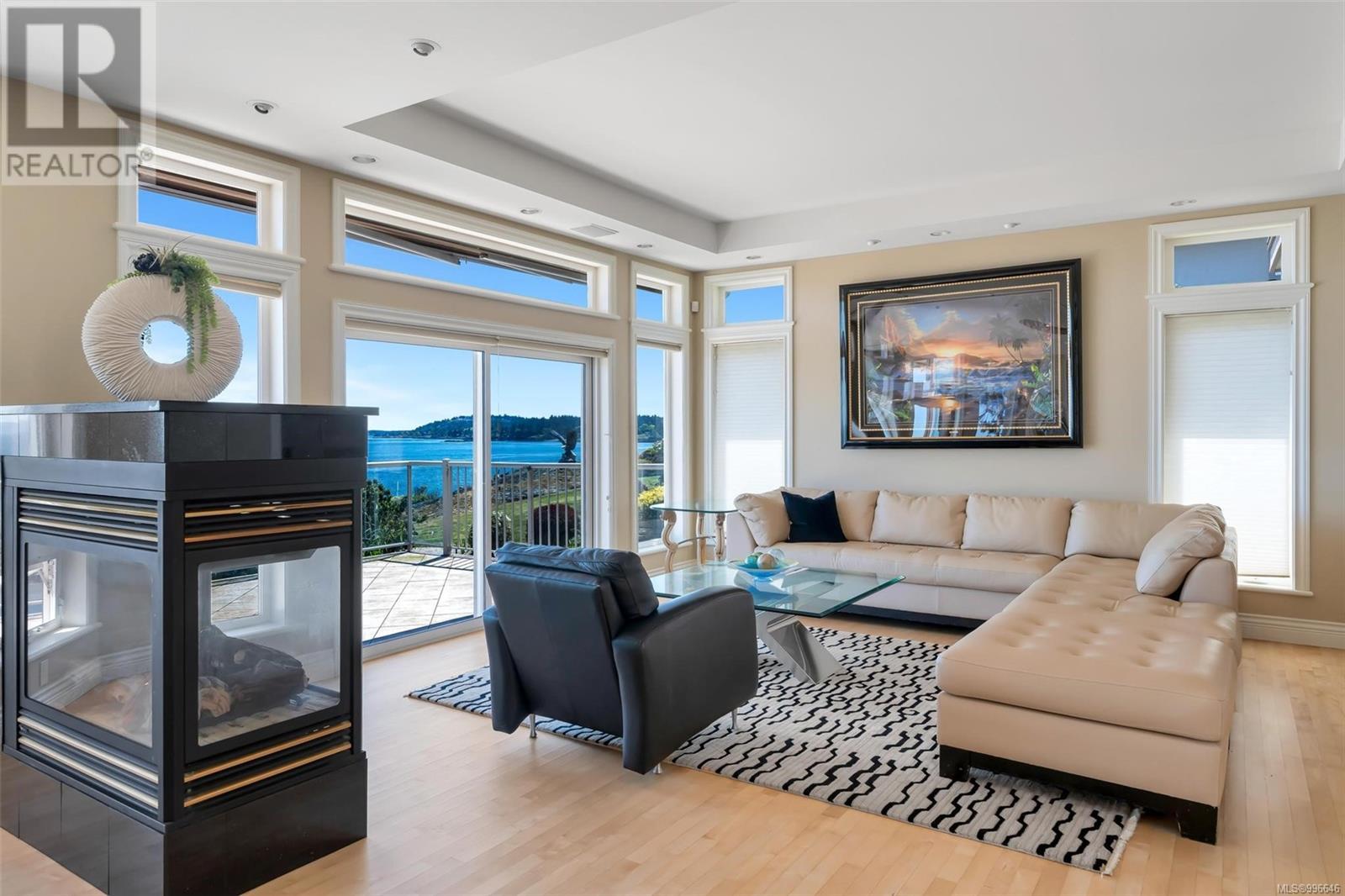 4461 Shore Way, Saanich
